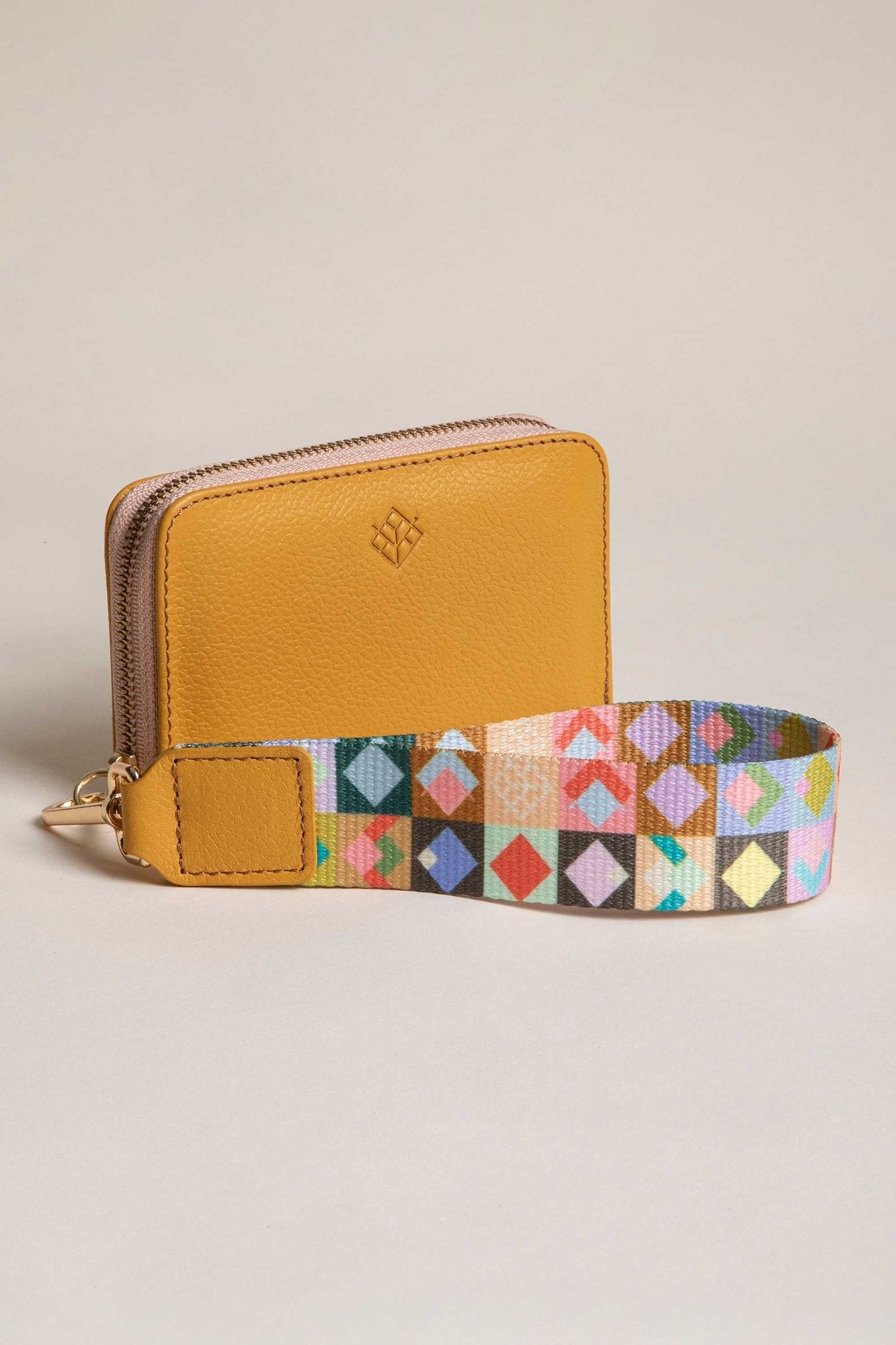 Cartera Mini Mostaza - LOVENOCK