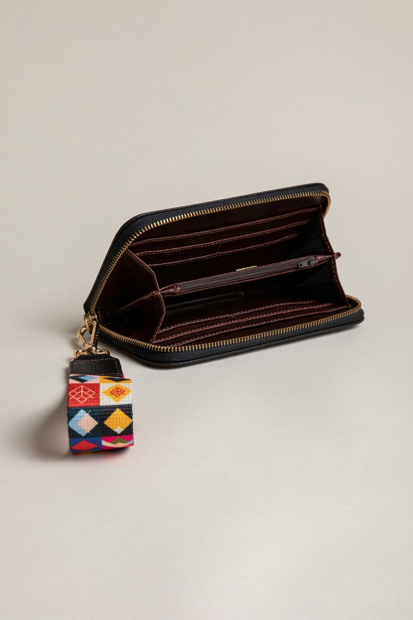 Cartera Negra Monogramm Grande - LOVENOCK