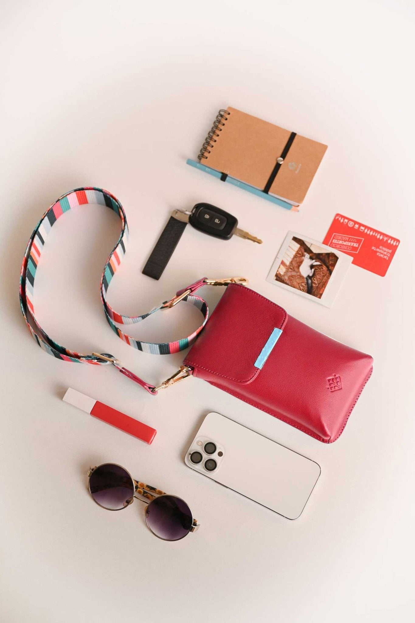 Crossbody Esencial Celular Rojo - Doble Correa - LOVENOCK