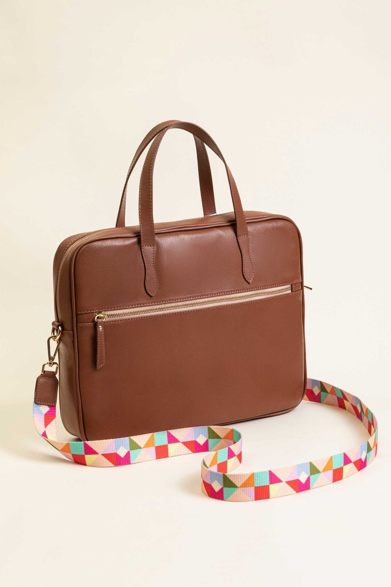 Portafolio Laptop Canela - LOVENOCK