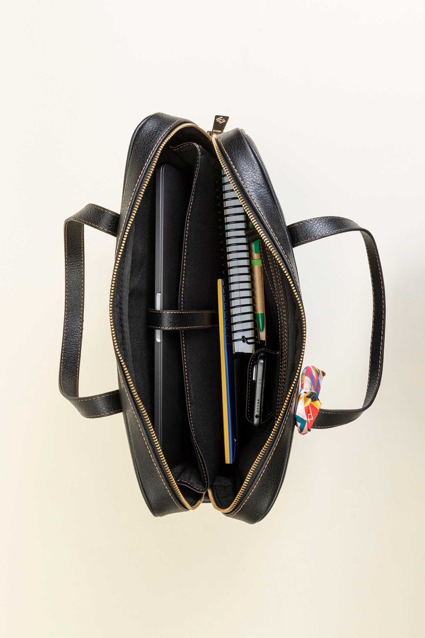Portafolio Laptop Negro - LOVENOCK